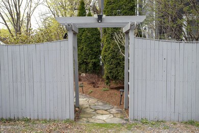 12 Manville St unit 4, Great Barrington, MA 01230 - photo 6