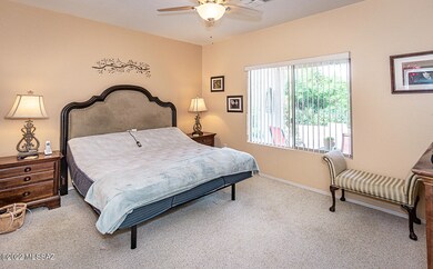 15844 Cayetano-28