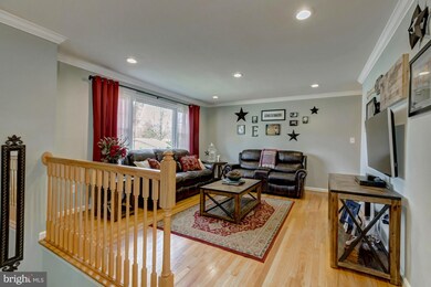 7505 Billsam Ct, Lorton, VA 22079 - photo 2