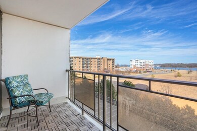 73 Broad Reach unit T45C, North Weymouth, MA 02191 - photo 7