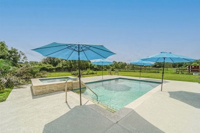 17219 Fir Rd, Alvin, TX 77511 - photo 4