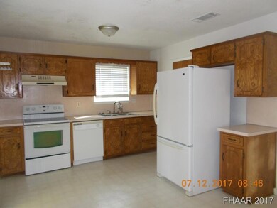 112 Myra Lou Ave, Copperas Cove, TX 76522 - photo 4