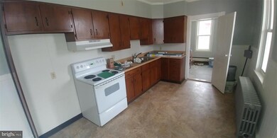 1297 Windsor Castle Rd, Hamburg, PA 19526 - photo 3