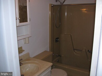 701 Winding Way, Westville, NJ 08093 - photo 4