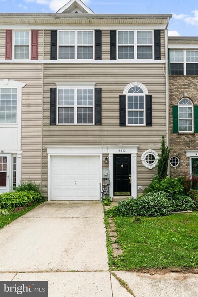 4113 Apple Leaf Ct, Pasadena, MD 21122 - photo 2