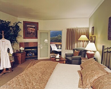 433 ER W Players Way, Hazle Township, PA 18202 - photo 5