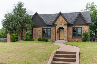 826 NE 18th St, Oklahoma City, OK 73105 - photo 2