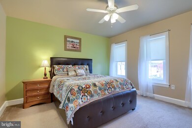 156 S 8th St, Columbia, PA 17512 - photo 7