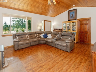 9019 NE Winters Rd, Camas, WA 98607 - photo 6