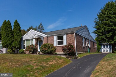 5241 Arrowhead Ln, Drexel Hill, PA 19026 - photo 3