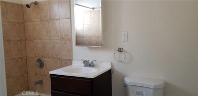 724 W 138th St, Compton, CA 90222 - photo 7