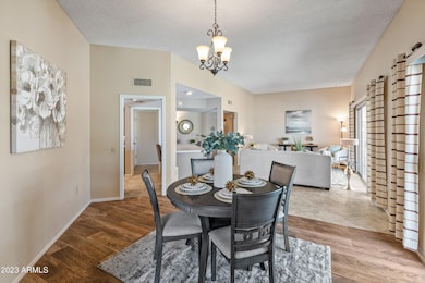 10558 W Pineaire Dr, Sun City, AZ 85351 - photo 7