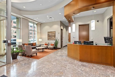 Park East Tower Condos unit 804, Saint Louis, MO 63108 - photo 3