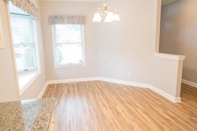 6102 McNaughten Grove Ln, Columbus, OH 43213 - photo 4