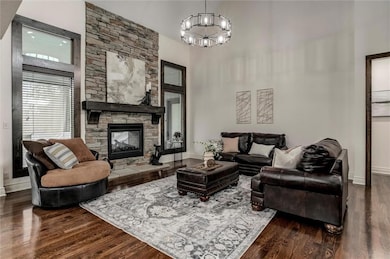 17224 Haskins St, Overland Park, KS 66221 - photo 4