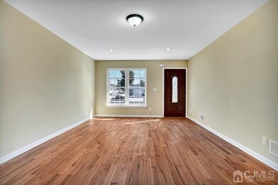 520 Voorhees Ave, Middlesex, NJ 08846 - photo 5