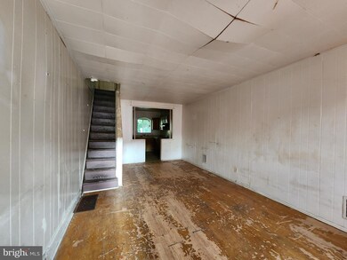 456 Furrow St, Baltimore, MD 21223 - photo 4