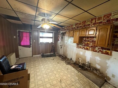 Kitchen 125 S Market St