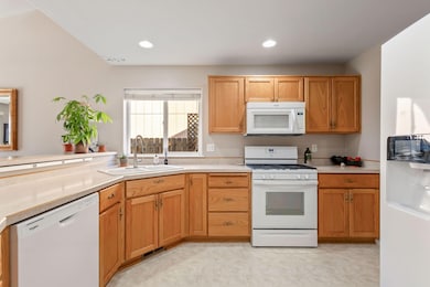 1942 NW Jackpine Place unit 5, Redmond, OR 97756 - photo 7