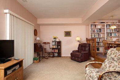 204 Tall Oaks Dr unit M, South Weymouth, MA 02190 - photo 7