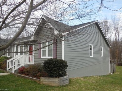 SIDE VIEW