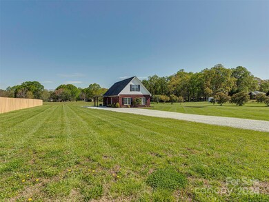 901 Hasty Rd, Marshville, NC 28103 - photo 4