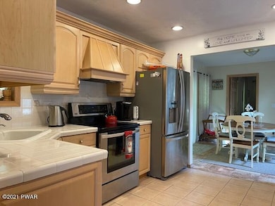 101 Basswood Dr, Hawley, PA 18428 - photo 7