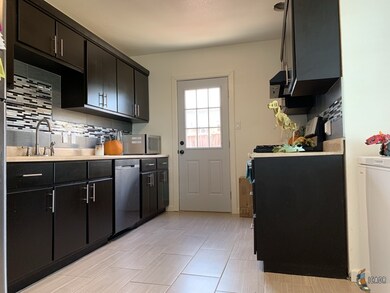 887 Rose Ave, El Centro, CA 92243 - photo 7