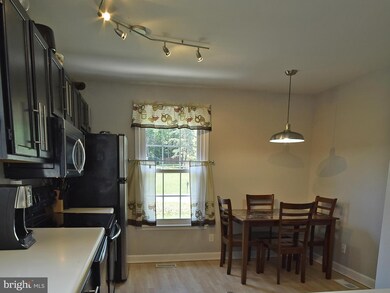 10717 Cobblestone Dr, Spotsylvania, VA 22553 - photo 7