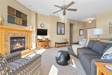 2417 Woodhill Dr SW, Cedar Rapids, IA 52404 - photo 5