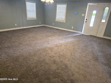 2634 Forrest Dr, Kinston, NC 28504 - photo 3