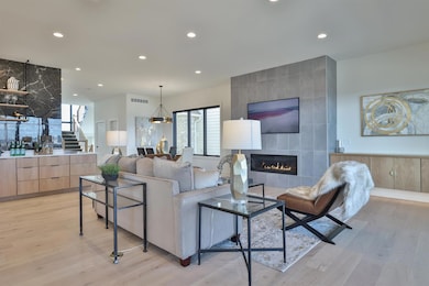 1164 Vistapointe Dr, Covington, KY 41011 - photo 5