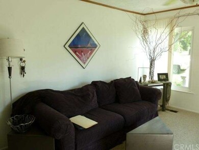 FAMILY ROOM HAS LOTS OF LIGHT