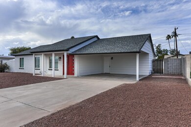 1724 W Wickieup Ln-4