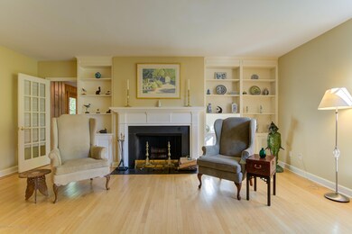 558 Ridge Rd, Fair Haven, NJ 07704 - photo 5