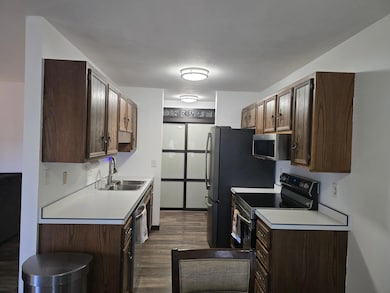 1437 Broadway N unit 102, Fargo, ND 58102 - photo 3