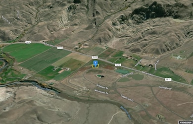 37 Stillwater Dr, Cody, WY 82414 - photo 3