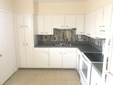 810 S Orlando Ave unit 2, Cocoa Beach, FL 32931 - photo 2