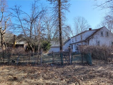 138 Tourtellot Hill Rd, Chepachet, RI 02814 - photo 3