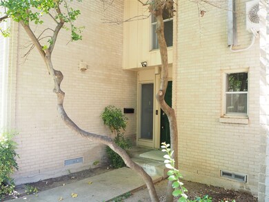 962 S Weatherred Dr unit 962, Richardson, TX 75080 - photo 4