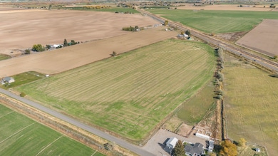 221 Cottonwood Ln, Blackfoot, ID 83221 - photo 2