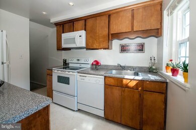 3068 S Buchanan St unit 3152, Arlington, VA 22206 - photo 7