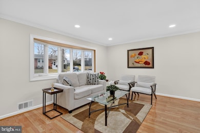 1132 Loxford Terrace, Silver Spring, MD 20901 - photo 4