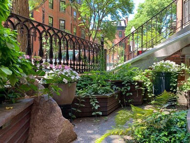 37 Upton St unit 1, Boston, MA 02118 - photo 3