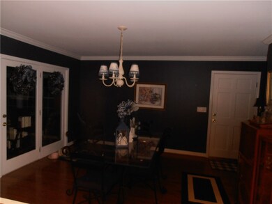 Breakfast Room