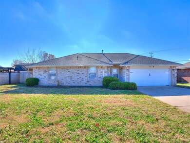 104 SE 34th St, Moore, OK 73160 - photo 4