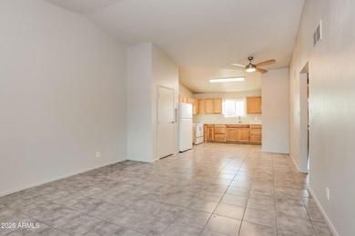 465 W Ivyglen St unit 211, Mesa, AZ 85201 - photo 4