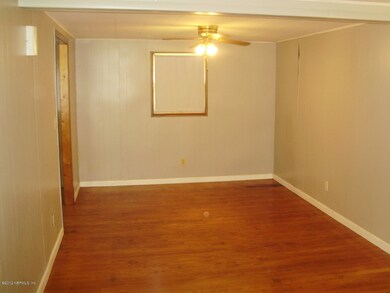 5525 Alpha Ave, Jacksonville, FL 32205 - photo 4