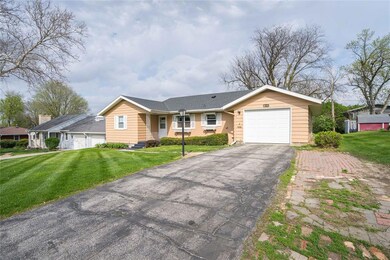 810 15th St, Perry, IA 50220 - photo 2