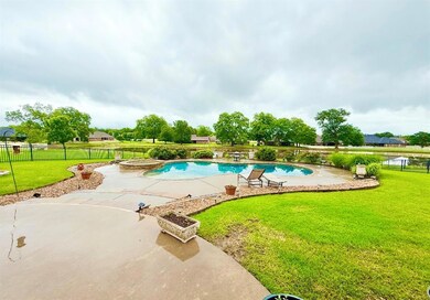 1709 Pecan Crossing Dr, Shawnee, OK 74804 - photo 2